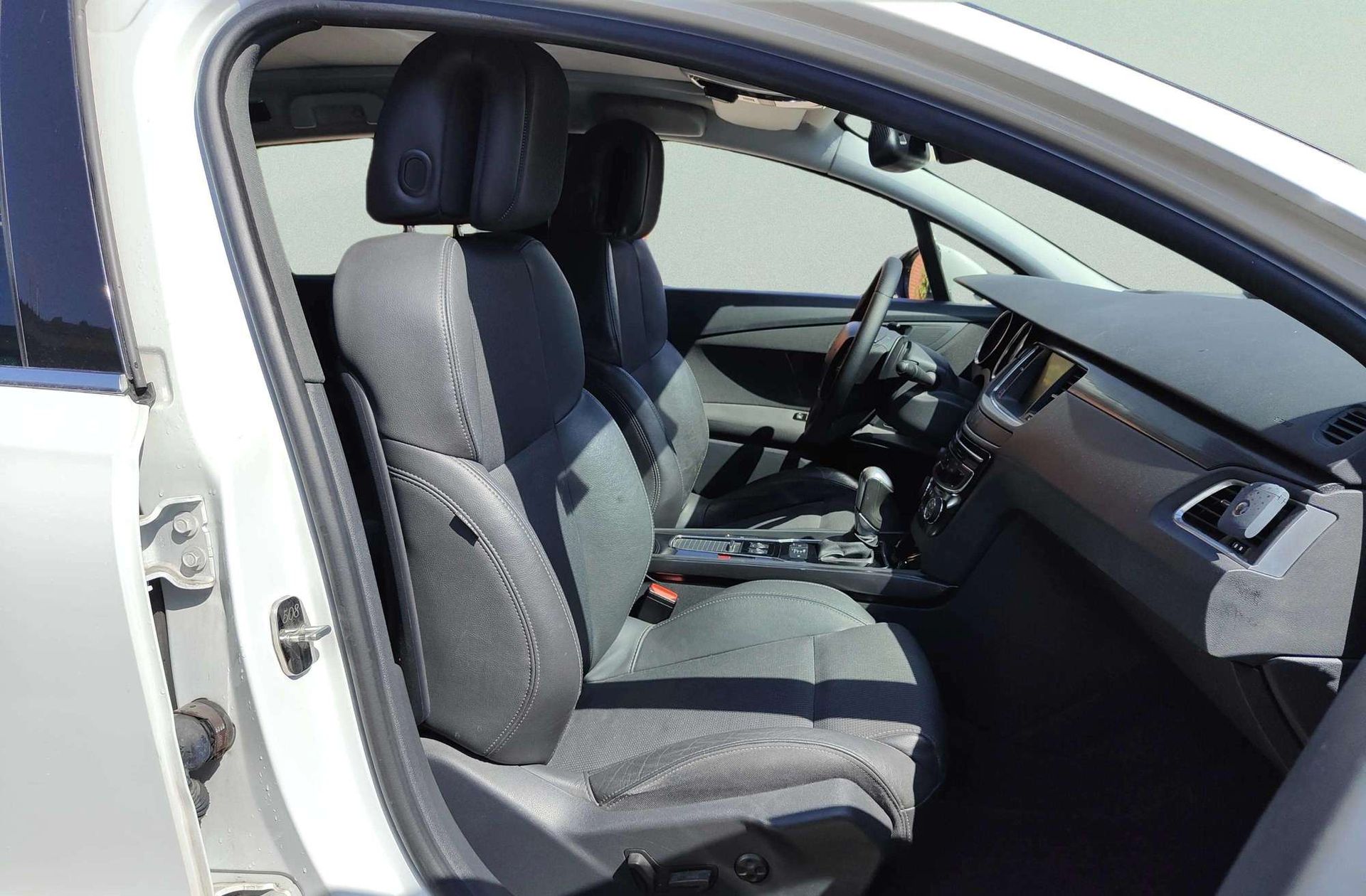 Peugeot 508 SW BlueHDi 180 Allure EAT6 - foto 21