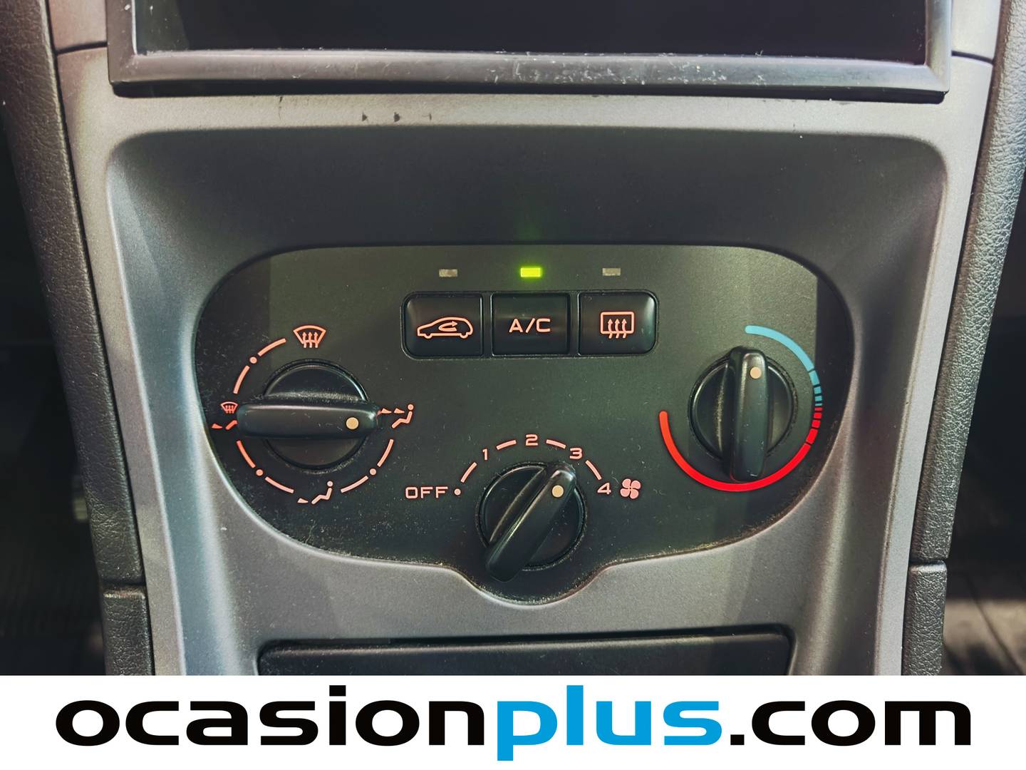 Extras y acabados del Peugeot 307 Peugeot 307 1.6 XR (110 CV)