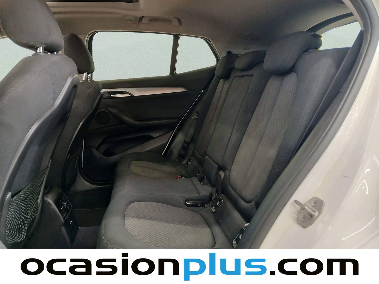 Foto asientos traseros BMW X2 BMW X2 sDrive18i (140 CV)