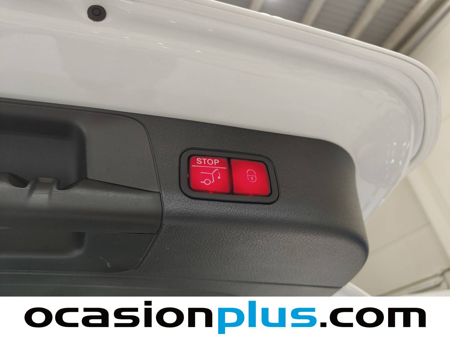 Foto Mercedes GLB Mercedes-Benz GLB 200 d 4Matic Pack AMG (150 CV)