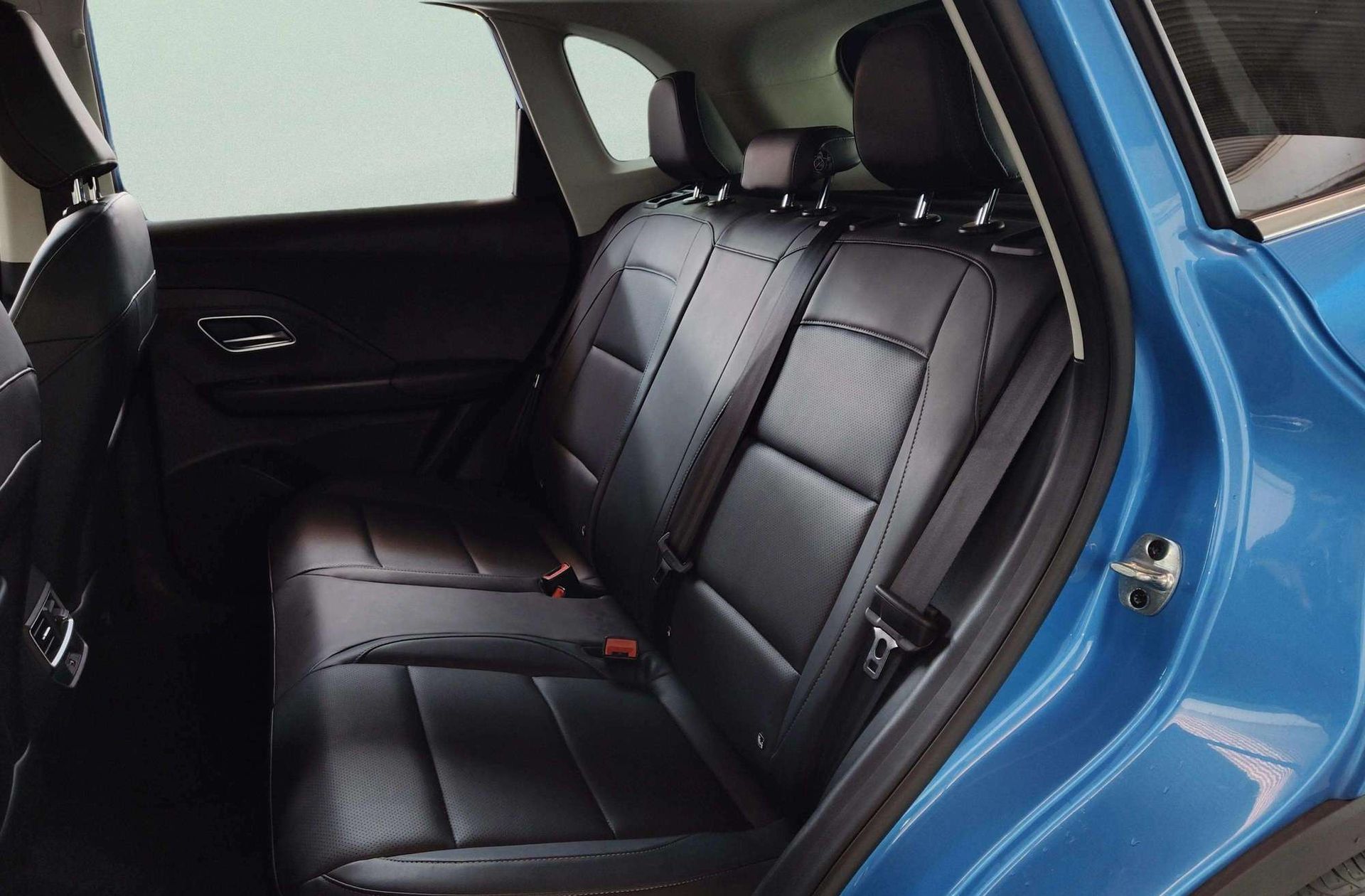 MG ZS 1.5 Hybrid+ Luxury - foto 12