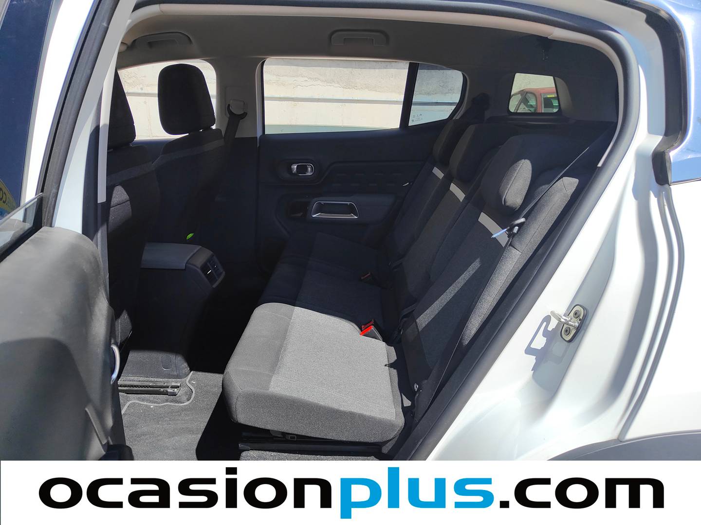 Foto asientos traseros Citroën C5 Aircross Citroën C5 Aircross PureTech 130 S&S Live Pack (131 CV)