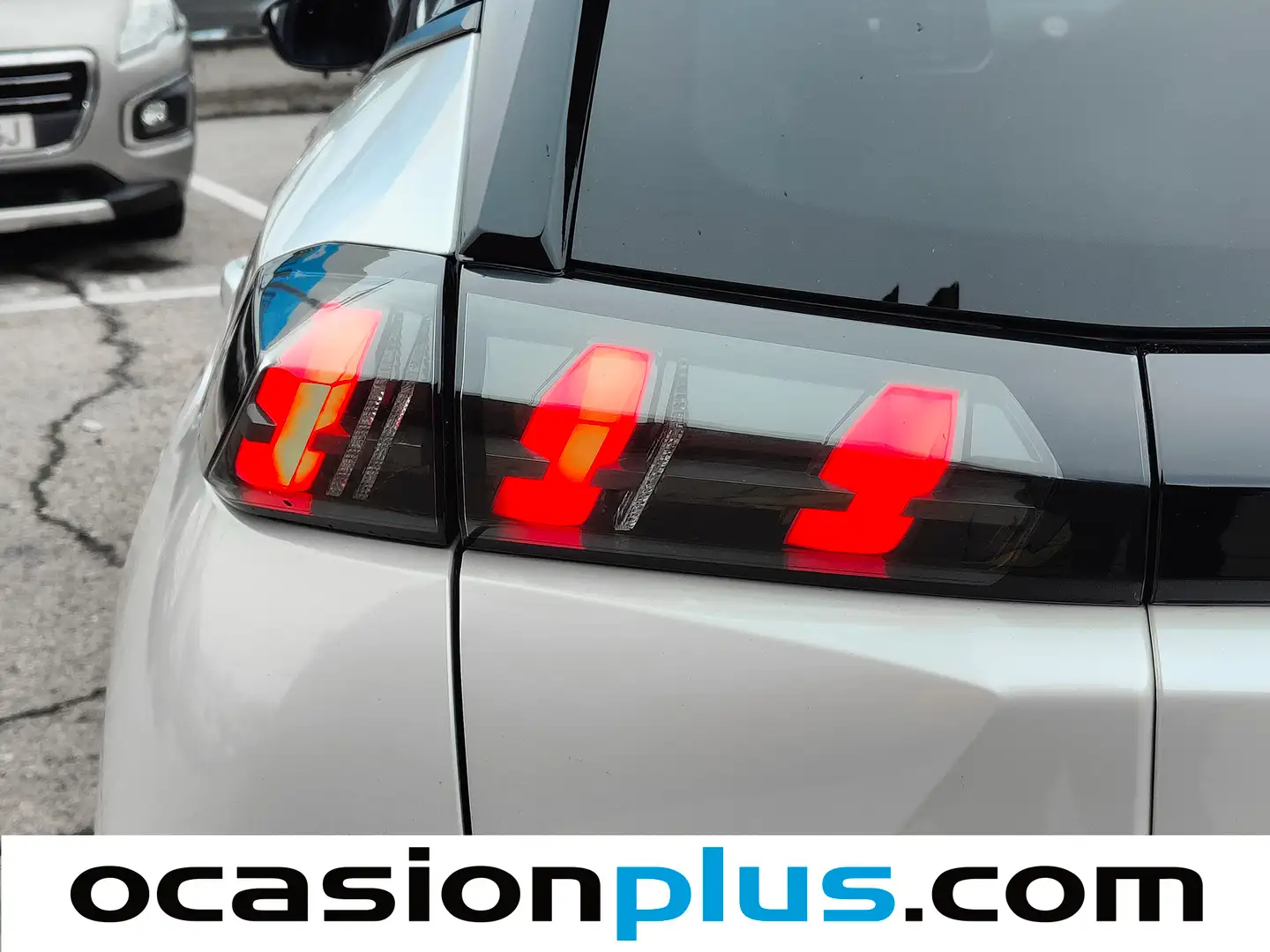 Foto Peugeot 2008 Peugeot 2008 PureTech 130 S&S Allure Pack (130 CV)