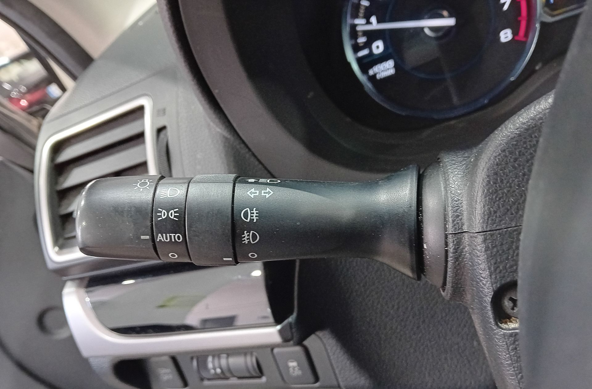 Subaru Forester 2.0 GLP Sport Plus Lineartronic - foto 25