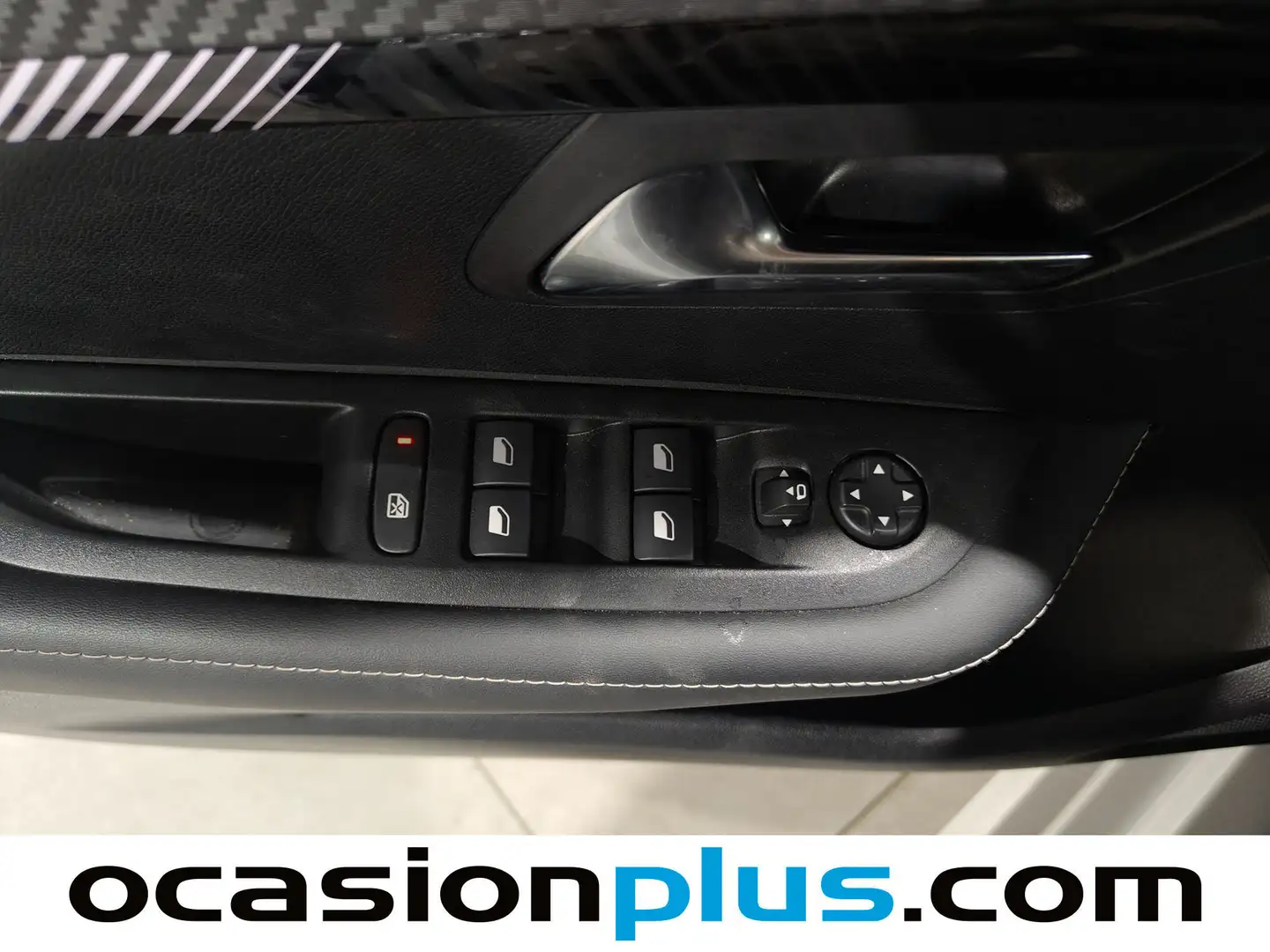 Foto Peugeot 208 Peugeot 208 PureTech 100 Allure (100 CV)