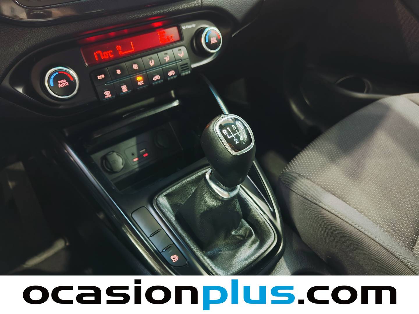 KIA Carens KIA Carens 1.7 CRDi VGT Eco-Dynam x-Tech (115 CV) 7 PLAZAS de segunda mano