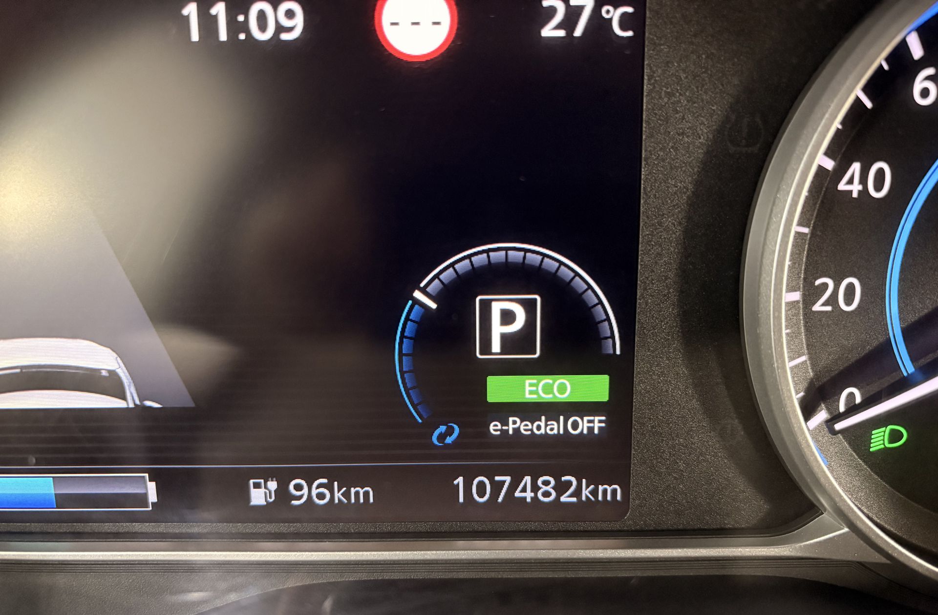 Nissan Leaf 40kWh N-Connecta - foto 9