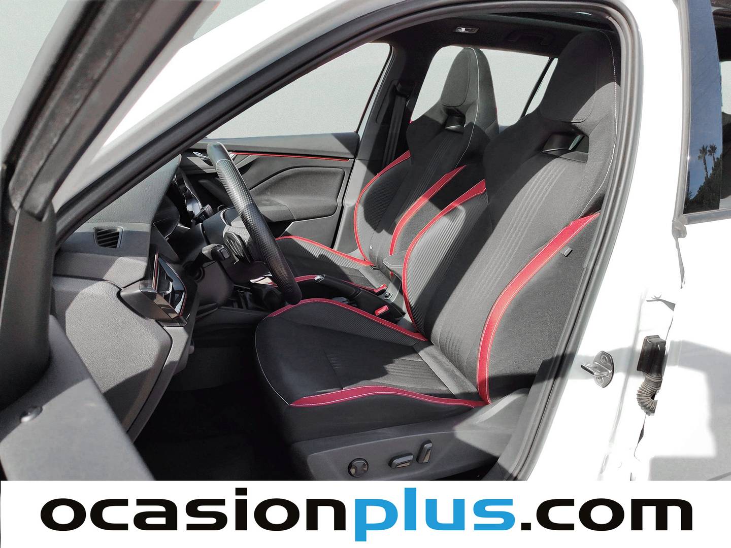 Foto asientos delanteros Skoda Kamiq Skoda Kamiq 1.5 TSI Montecarlo DSG (150 CV)