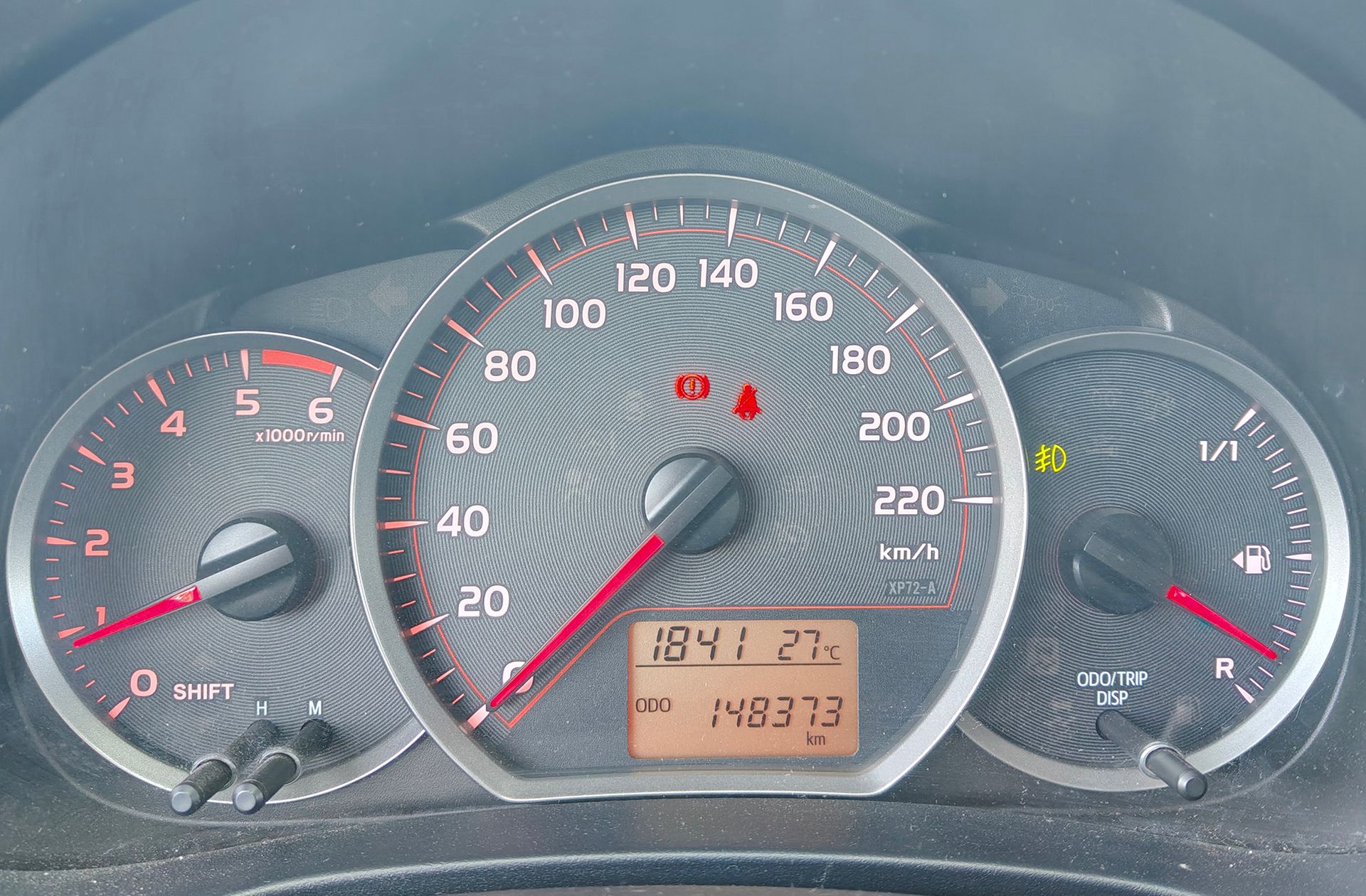 Toyota Yaris 90D Active - foto 18