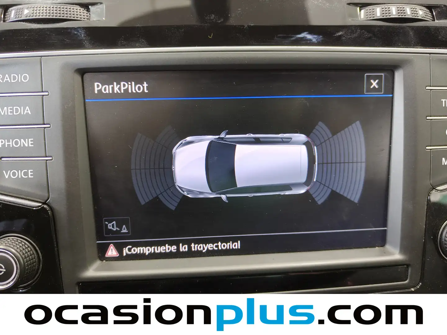 Foto Volkswagen Golf Volkswagen Golf Sport 1.6 TDI BMT (110 CV) Pack R-Line