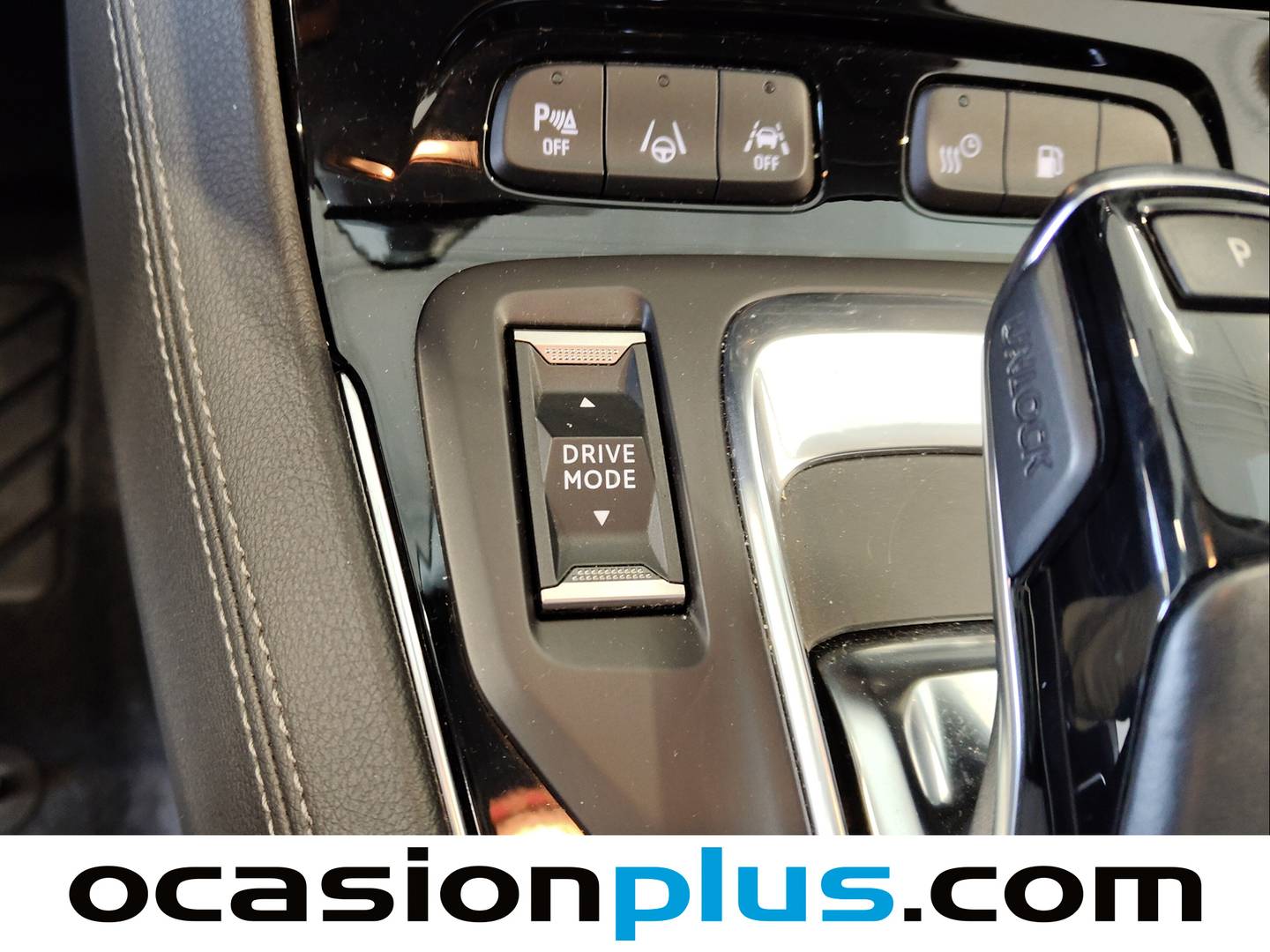 Foto Opel Grandland PHEV Opel Grandland 1.6 Turbo PHEV GS Auto  (224 CV)