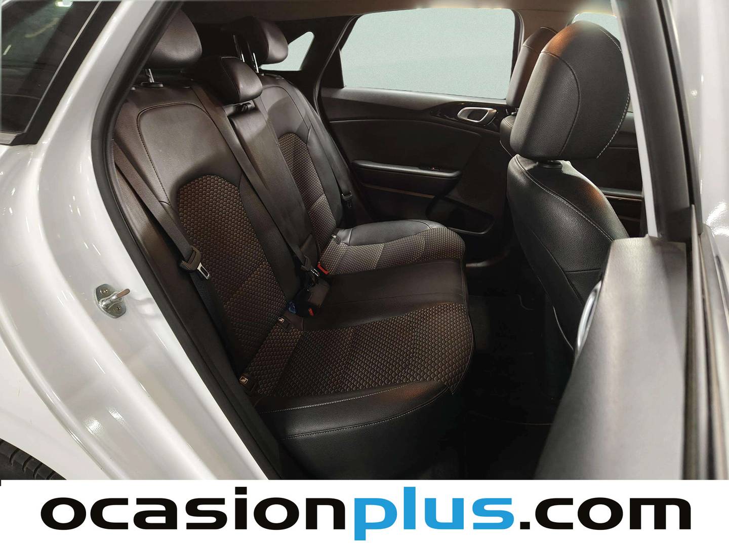 KIA Ceed KIA Ceed 1.5 MHEV Tech DCT (160 CV) km 0