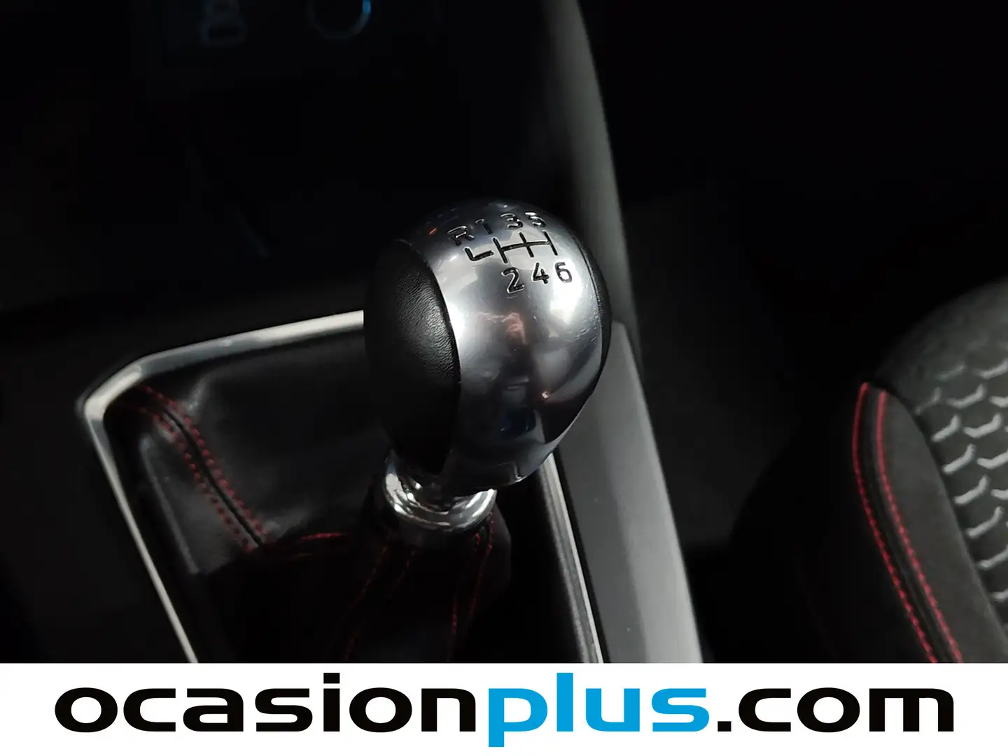 Foto Ford Kuga Ford Kuga 1.5T EcoBoost ST-Line 4x2  (150 CV)