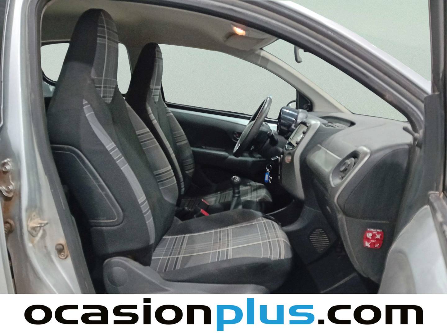 Foto Peugeot 108 Peugeot 108 1.2 PureTech Active (82 CV)