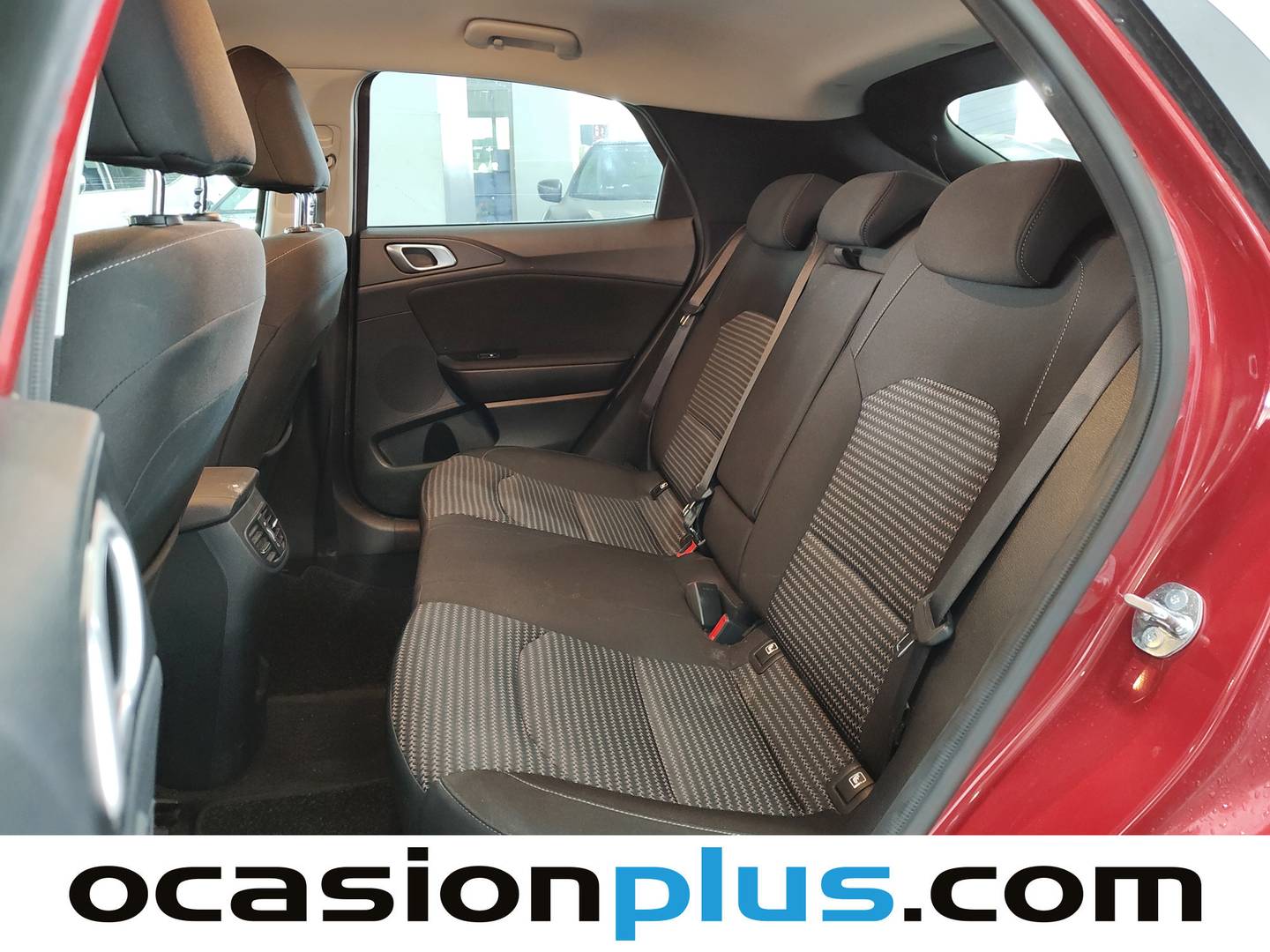 Foto asientos traseros KIA XCeed KIA XCeed 1.0 T-GDi Drive (100 CV)