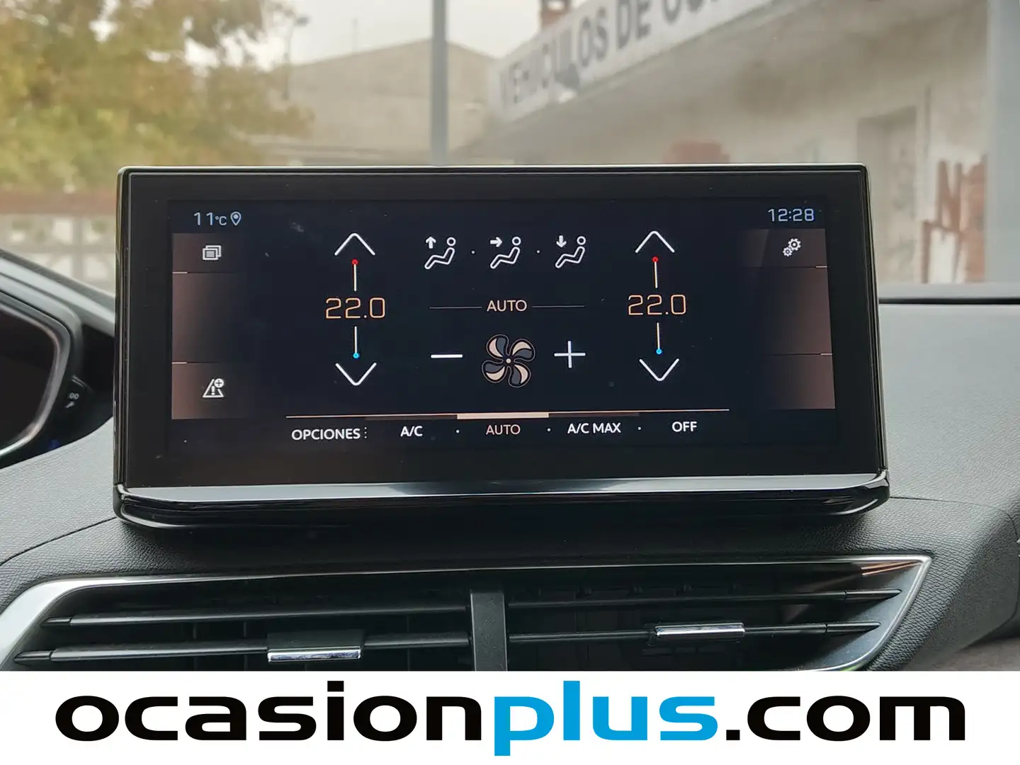 Foto Peugeot 3008 Peugeot 3008 PureTech 130 S&S GT (130 CV)