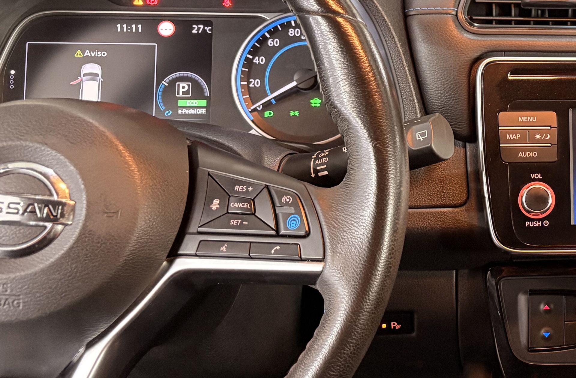 Nissan Leaf 40kWh N-Connecta - foto 28