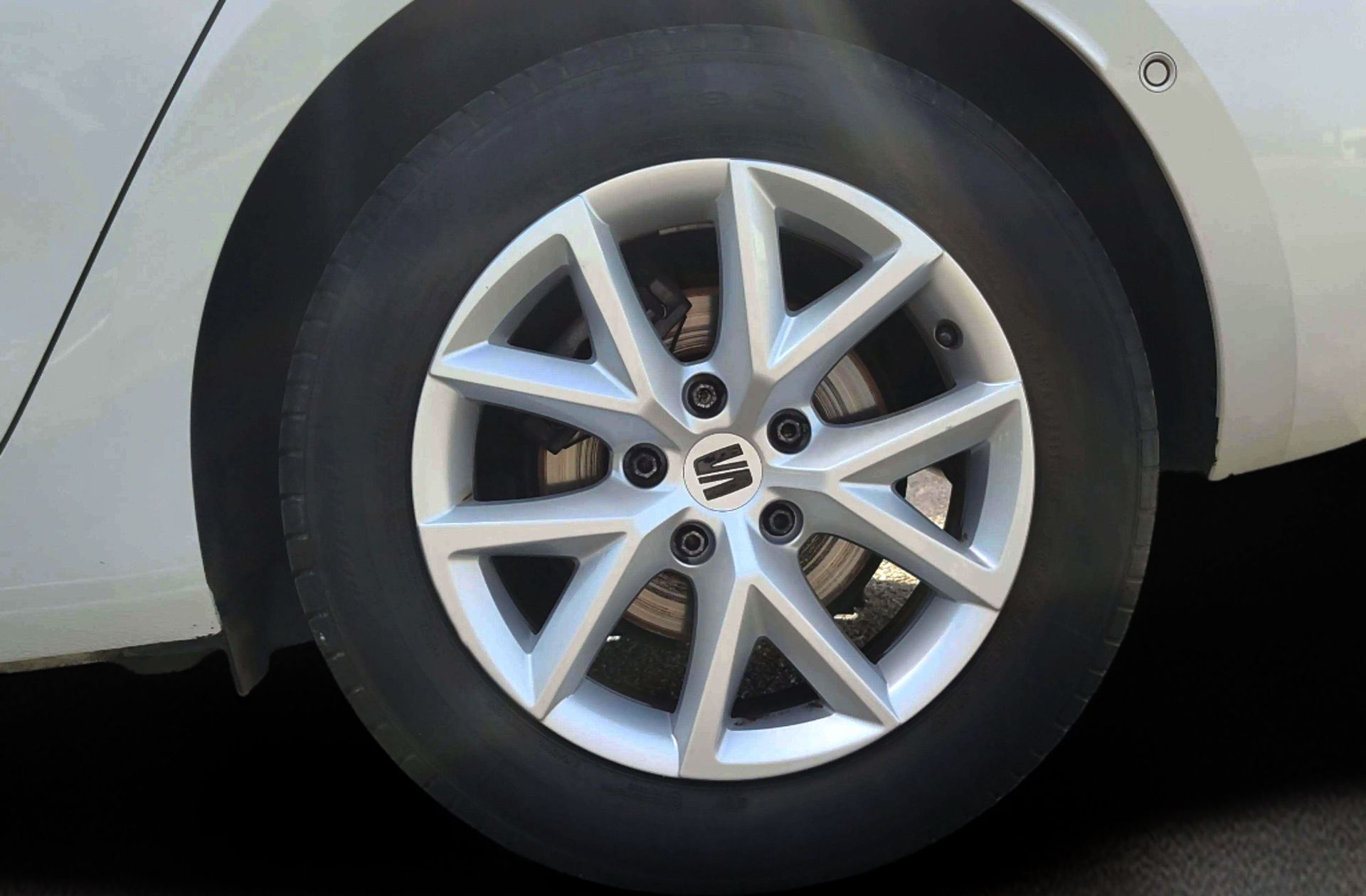 SEAT León 1.5 TSI Style 25 Aniversario - foto 35