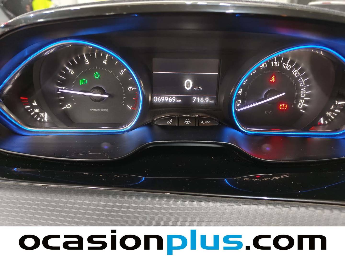 Foto Peugeot 2008 Peugeot 2008 PureTech 110 S&S Allure (110 CV)