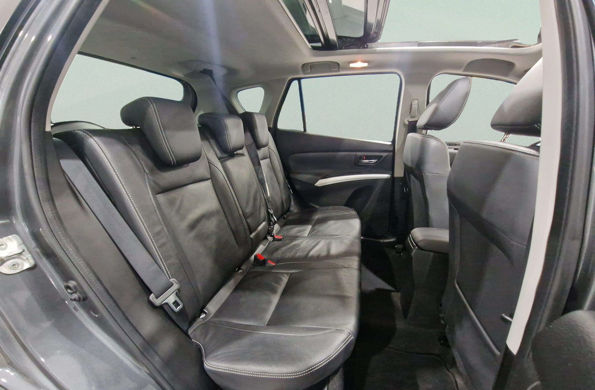 Suzuki S-Cross 1.4 Ditc GLX - foto 19