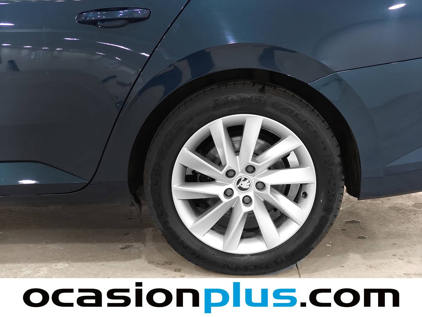 Skoda Superb Skoda Superb Combi 2.0 TDI Ambition DSG (150 CV) seminuevo