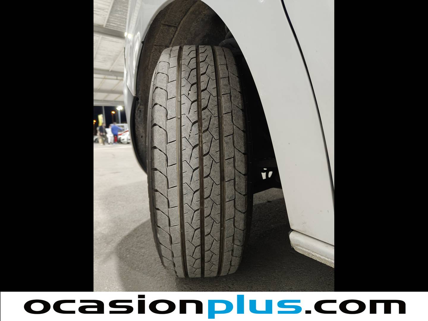 Foto Peugeot Expert Peugeot Expert BlueHDi 100 Pro Standard (102 CV)