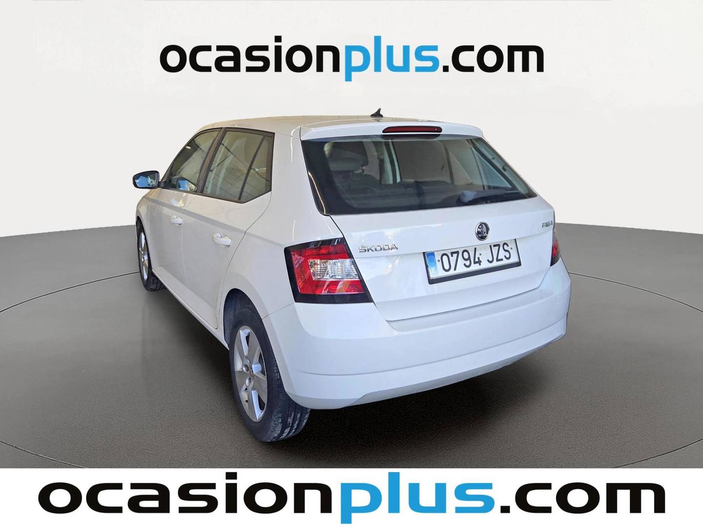 Foto trasera Skoda Fabia Skoda Fabia 1.0 MPI Like (75 CV) izquierda