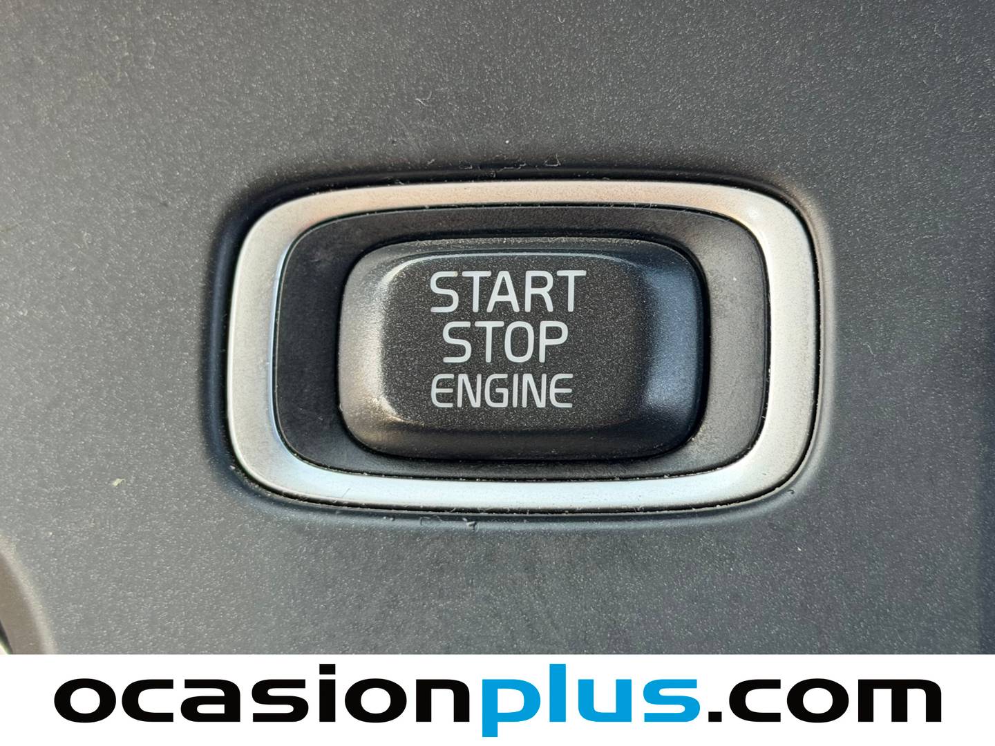 Foto Volvo V40 Volvo V40 D3 Momentum Auto (150 CV)