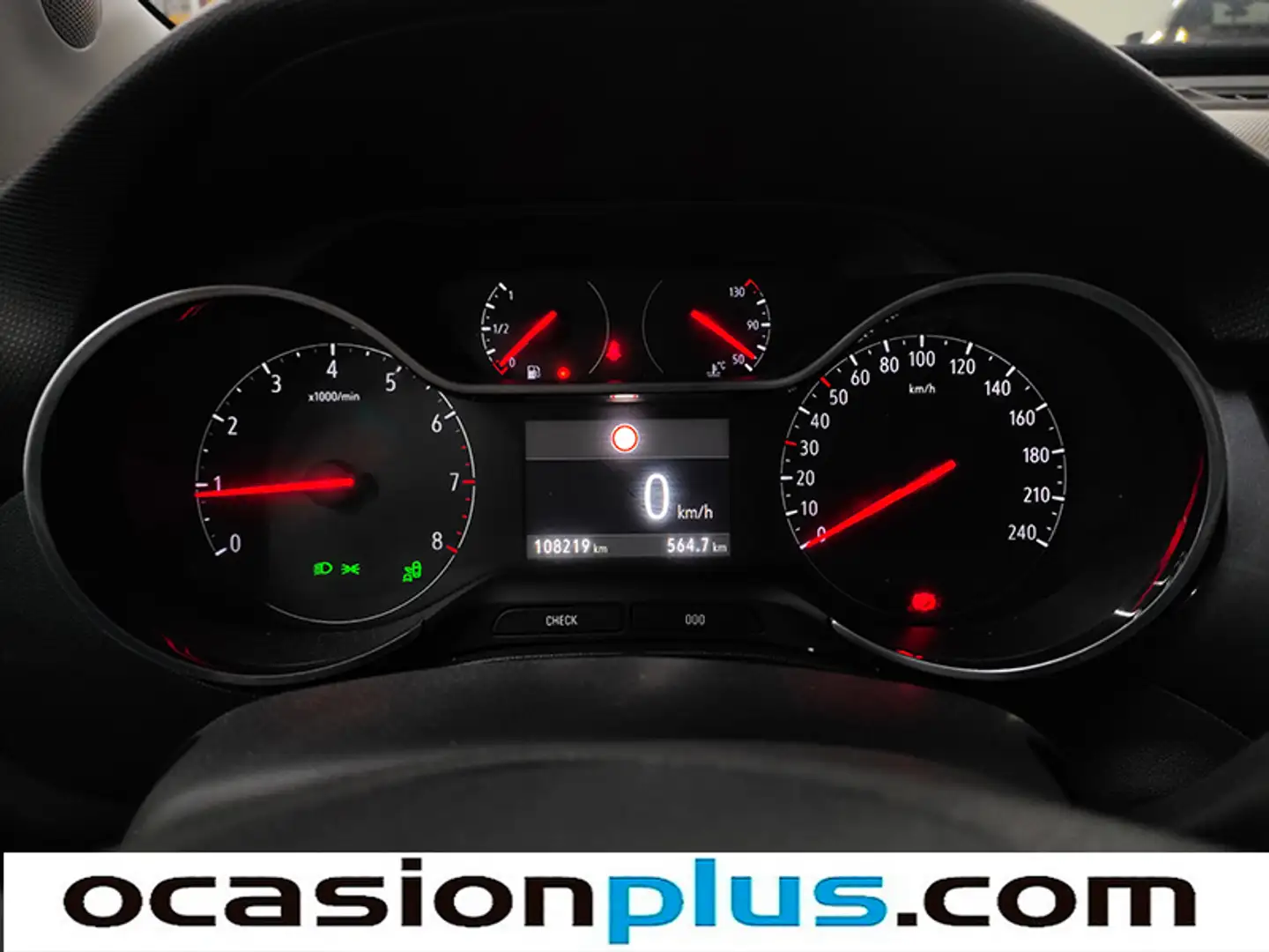 Foto Opel Crossland X Opel Crossland X 1.2 Innovation (130 CV)