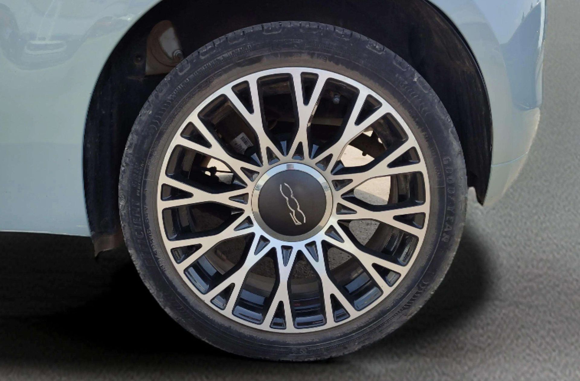 Fiat 500 1.0 Hybrid Dolcevita - foto 32