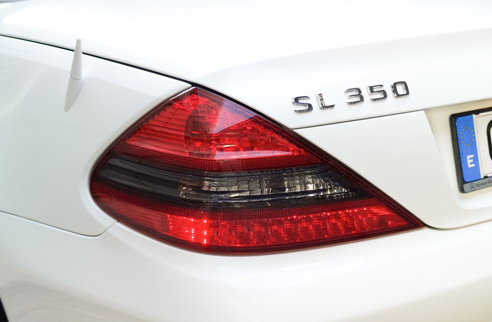 Mercedes-Benz SL 350 - foto 18