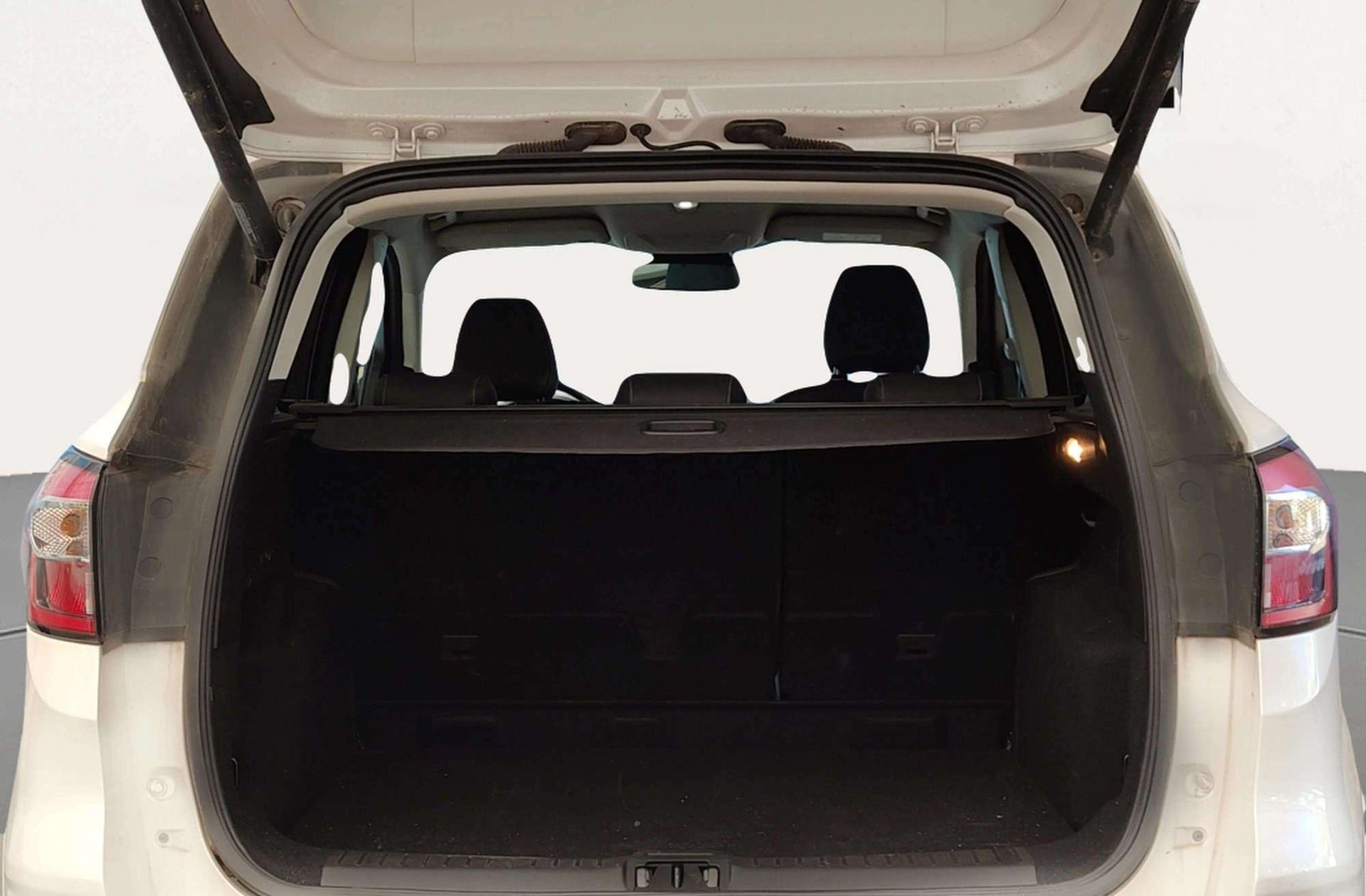 Ford Kuga 1.5 EcoBoost Vignale 4x2 - foto 18