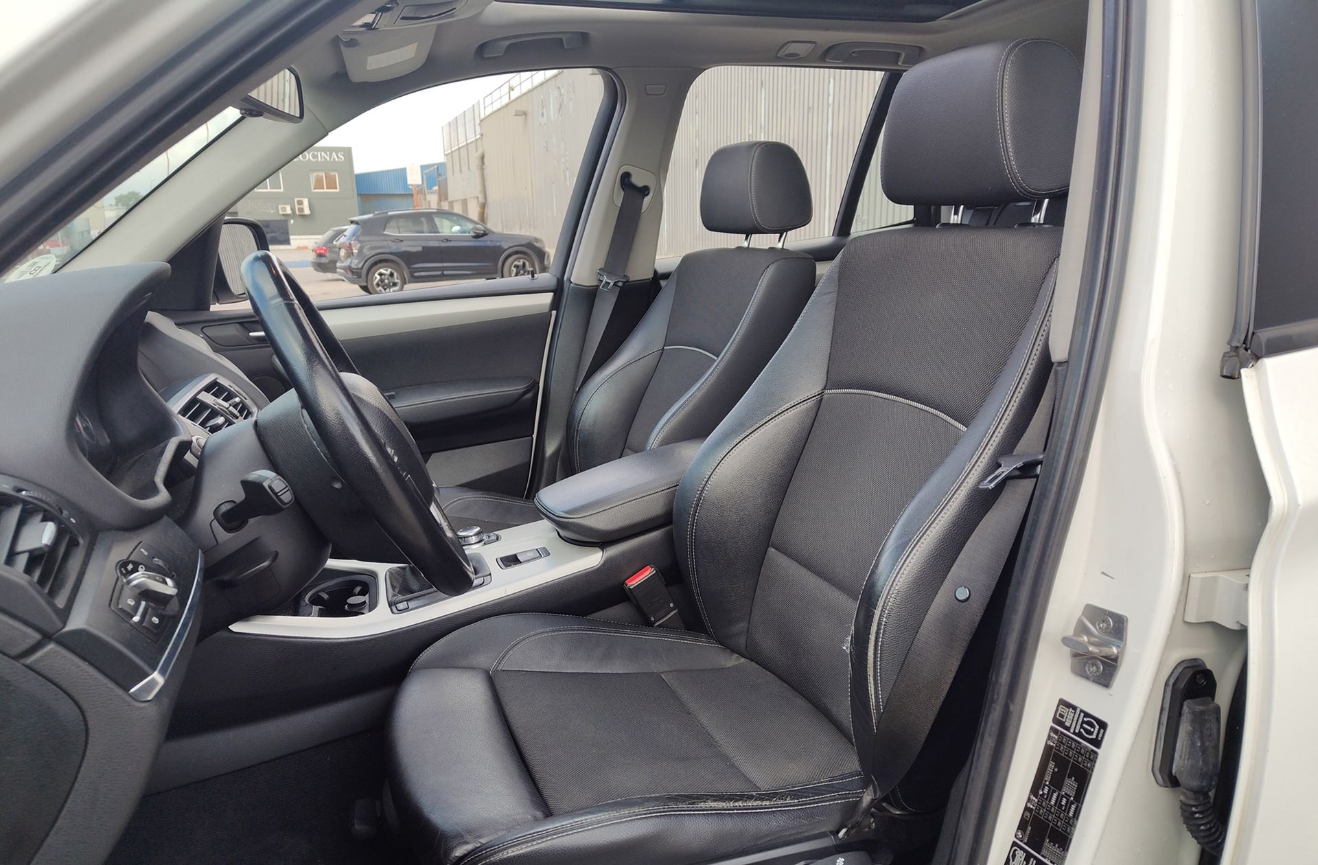 BMW X3 xDrive20d - foto 11