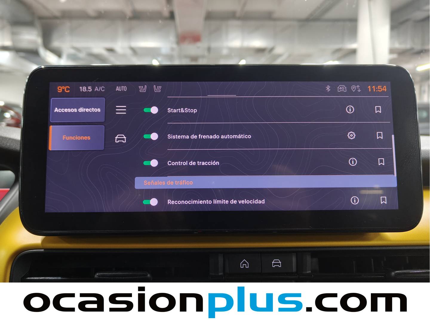 Foto Jeep Avenger Jeep Avenger 1.2 G Summit (100 CV)