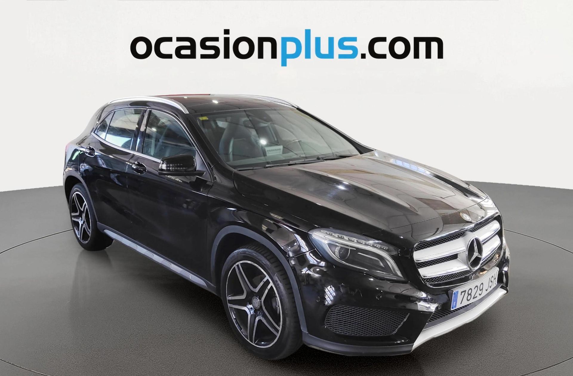 Mercedes-Benz GLA 200 d AMG Line - foto 2