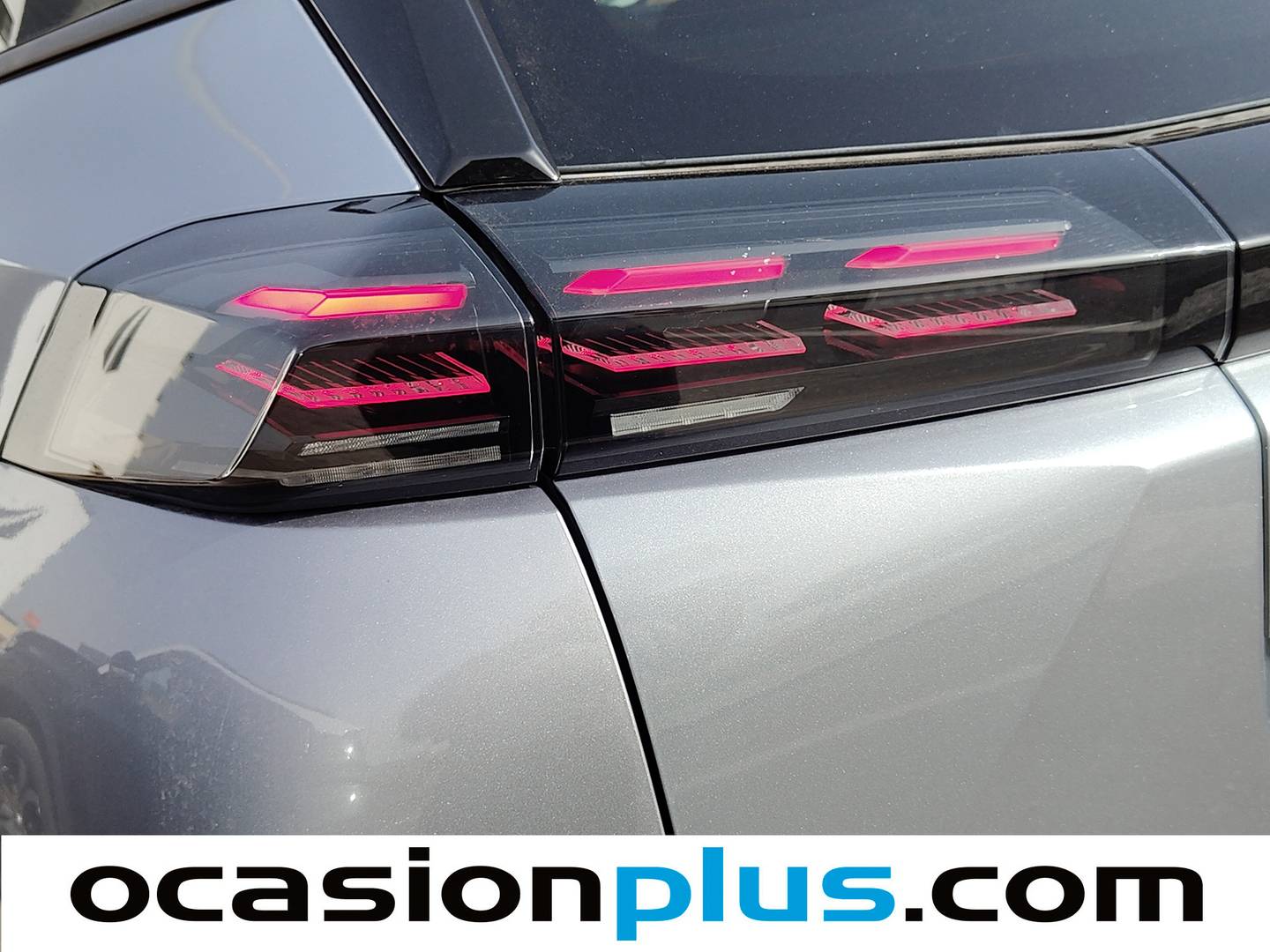 Acabados Peugeot 2008 Peugeot 2008 Allure Hybrid eDCS6 (145 CV)