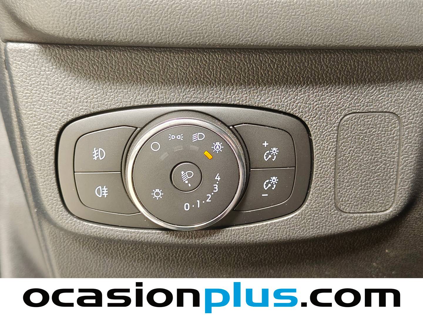 Ford Focus Ford Focus 1.0 Ecoboost MHEV ST-Line (125 CV) seminuevo