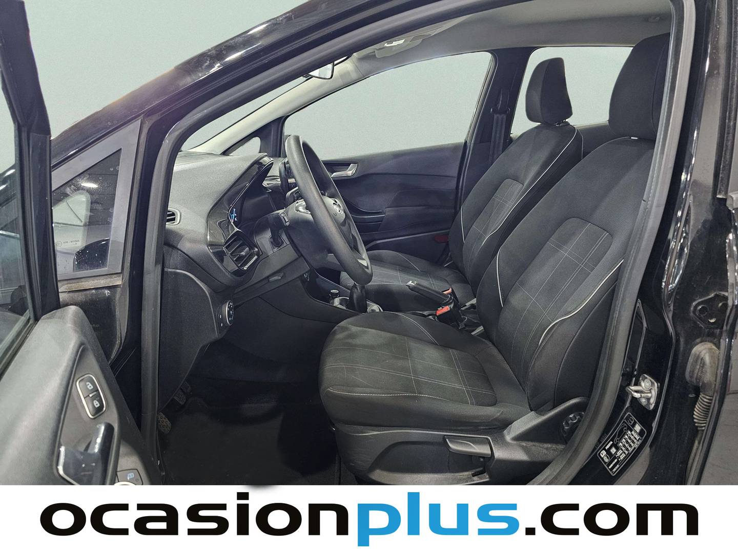 Foto asientos delanteros Ford Fiesta Ford Fiesta 1.1 Ti-VCT Trend+ (85 CV)