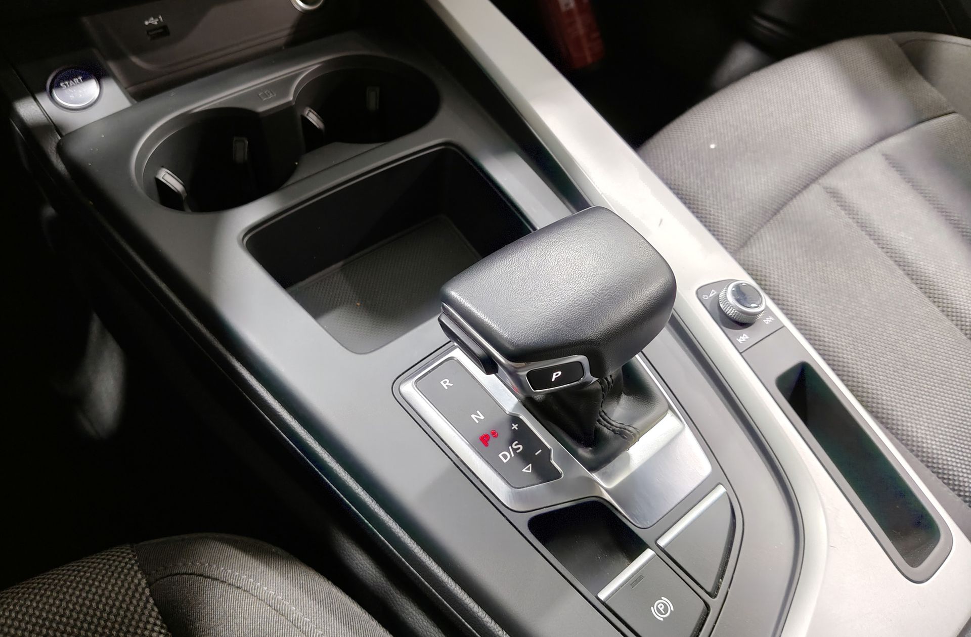 Audi A4 Avant Advanced 35 TFSI S tronic - foto 5