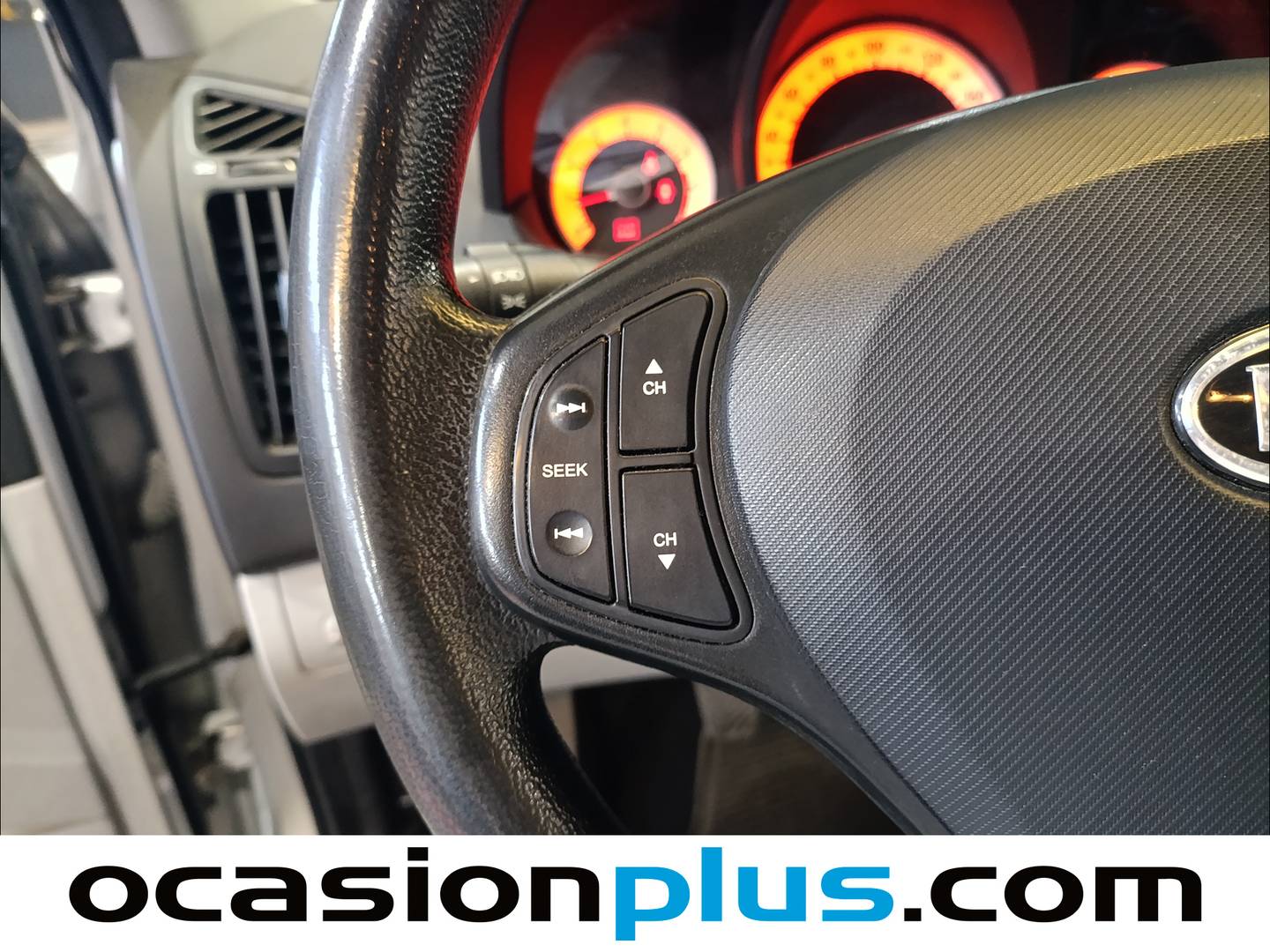 Extras y acabados del KIA Ceed KIA Ceed 1.4 CVVT Concept (109 CV)