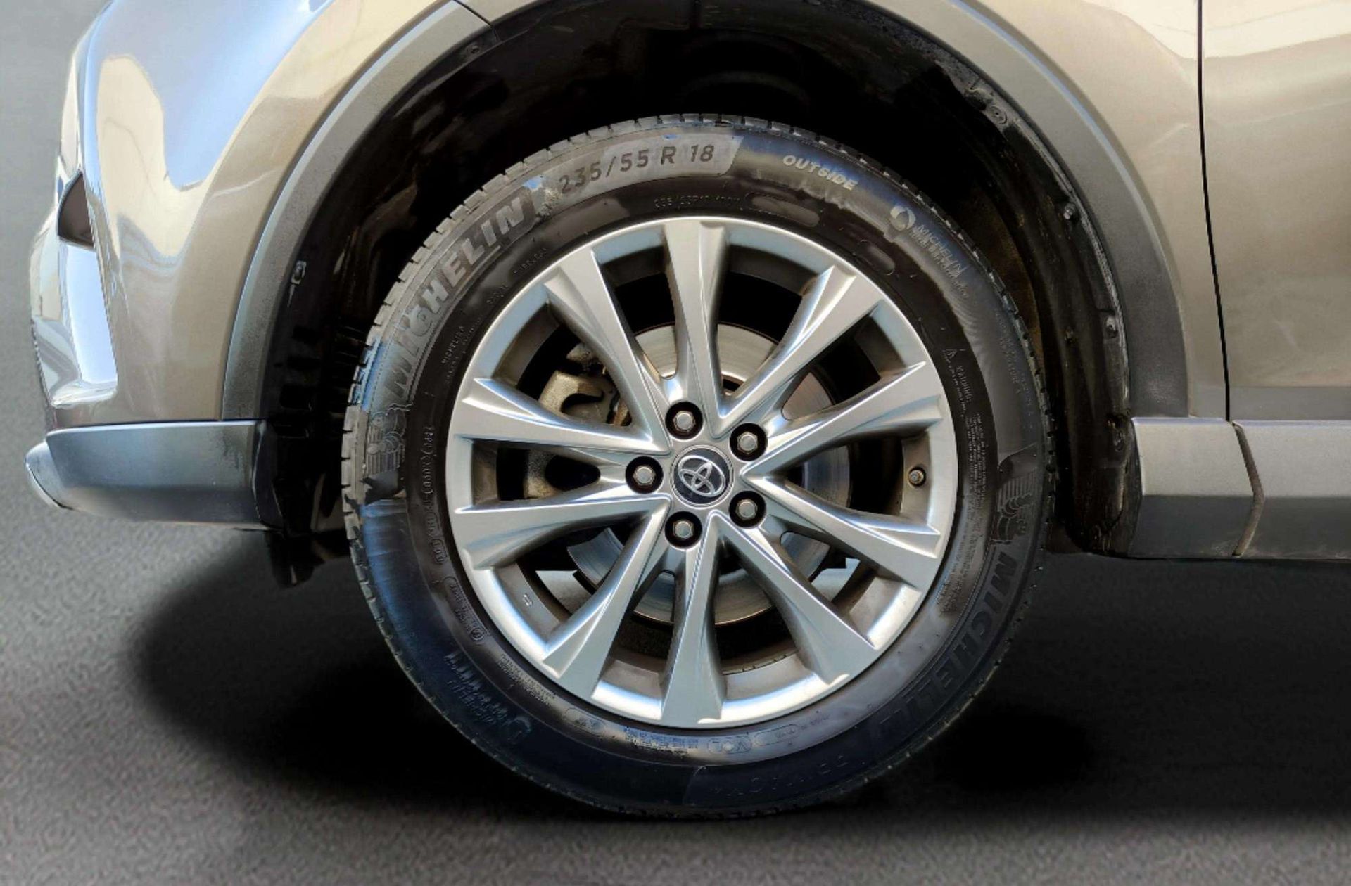 Toyota RAV4 150D 2WD Advance - foto 39