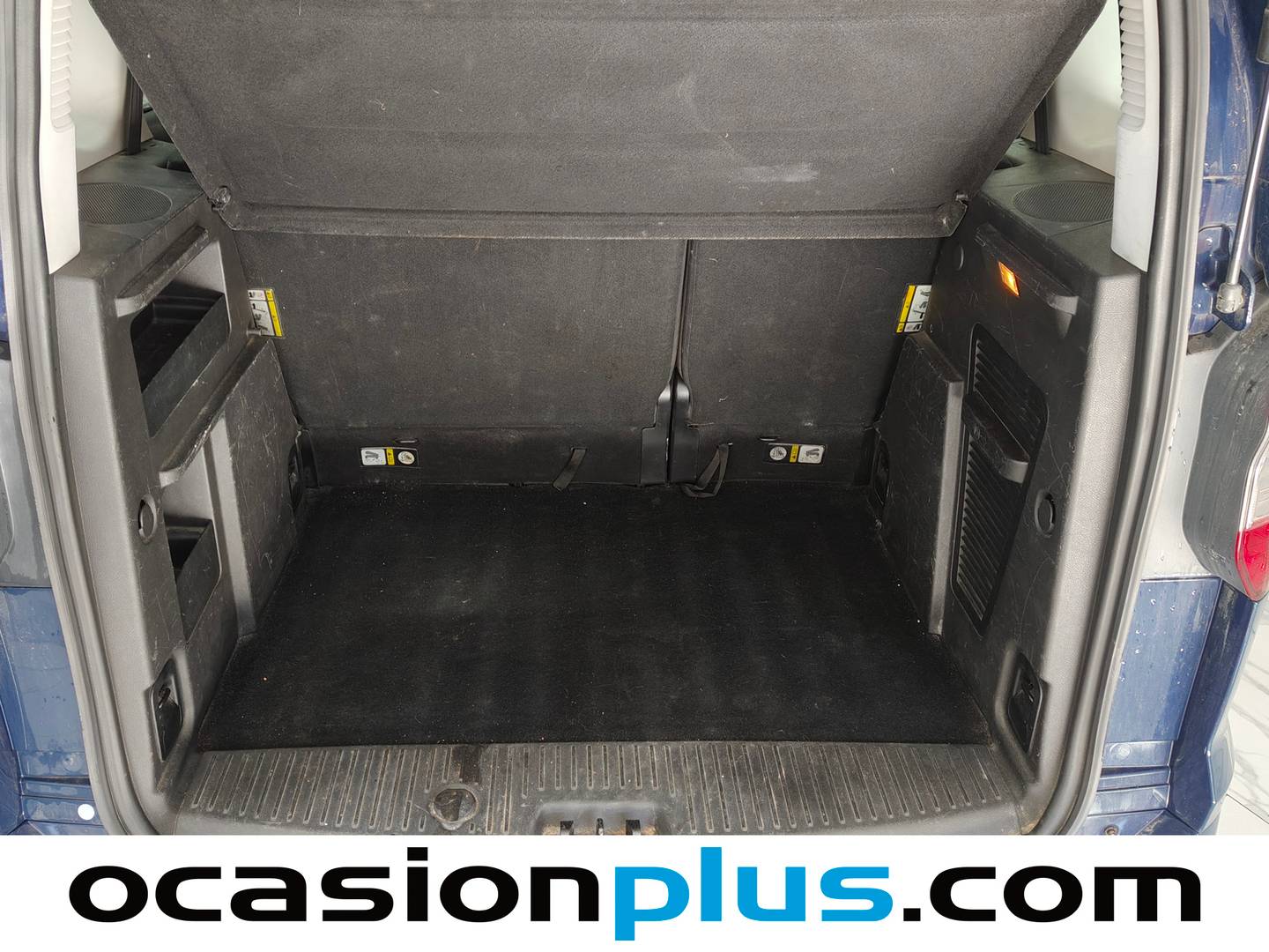 Fotos maletero Ford Tourneo Courier Ford Tourneo Courier 1.5 TDCi Trend (100 CV)