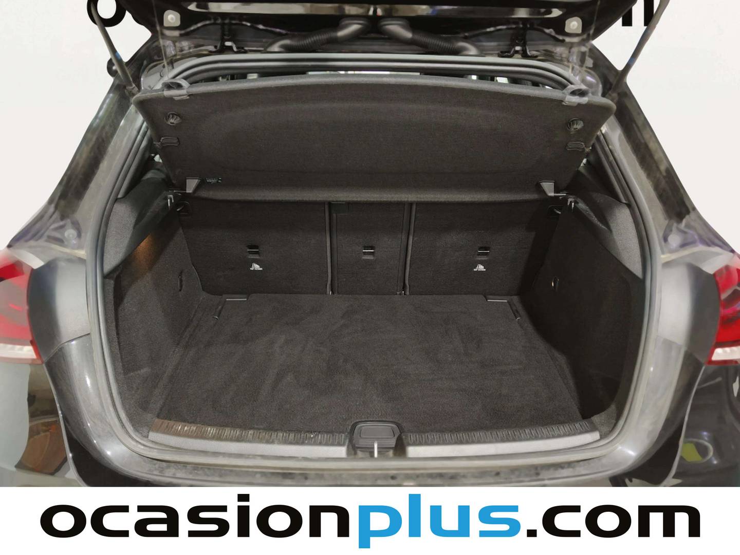 Fotos maletero Mercedes Clase A Mercedes Clase A 180 d (116 CV)