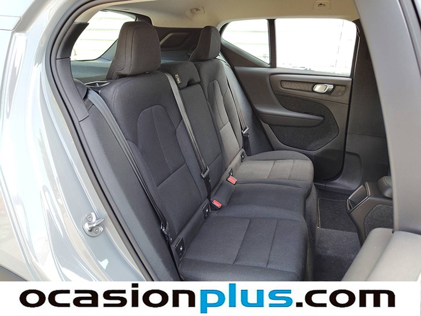 Foto Volvo XC40 Volvo XC40 T2 Essential Auto (129 CV)