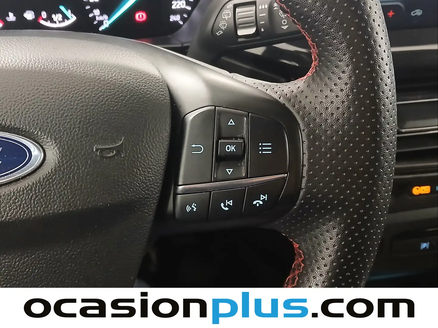 Foto Ford Focus Ford Focus 1.0 Ecoboost MHEV ST-Line (125 CV)