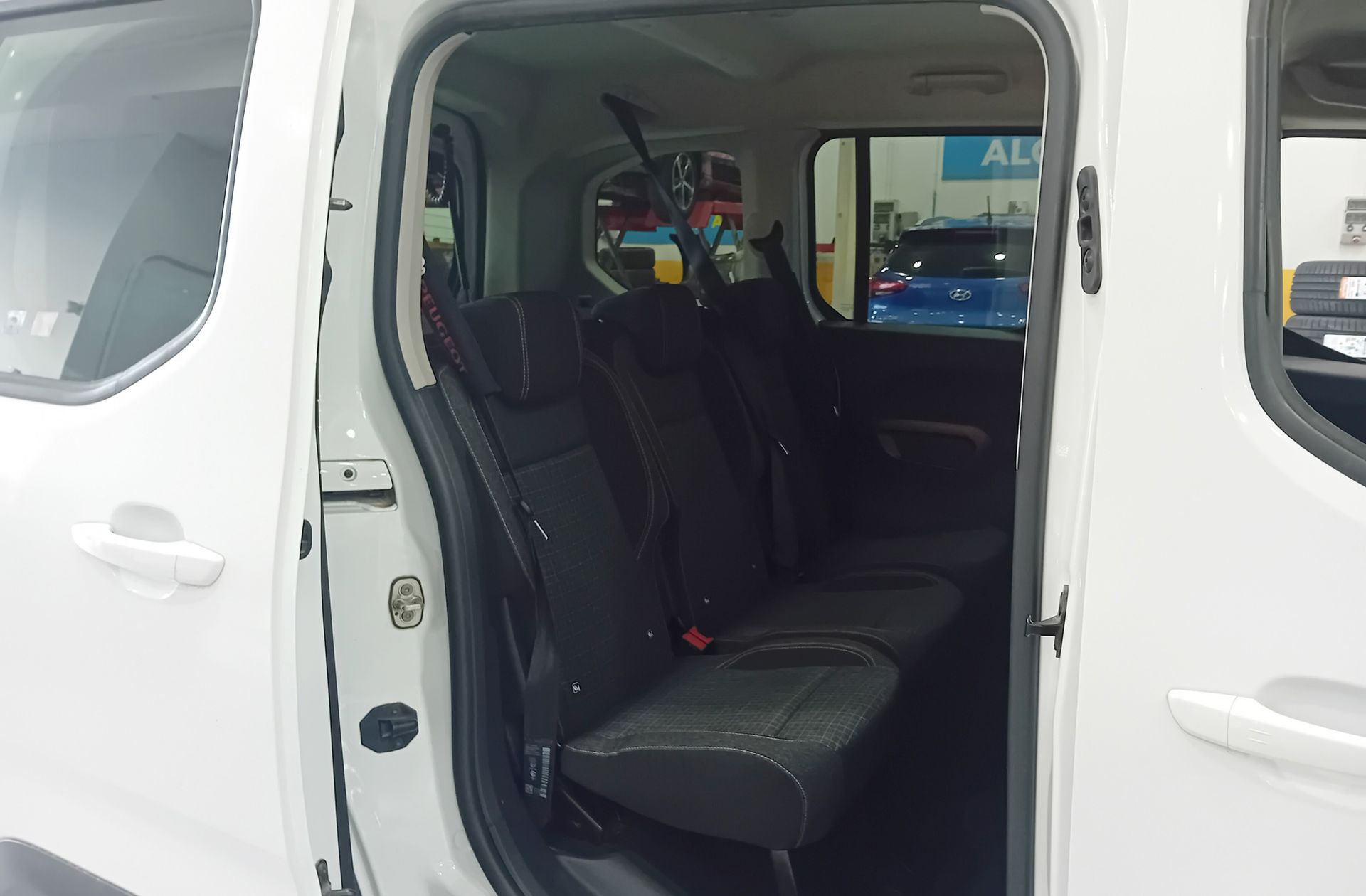 Peugeot Rifter BlueHDi 130 GT Line Standard - foto 15