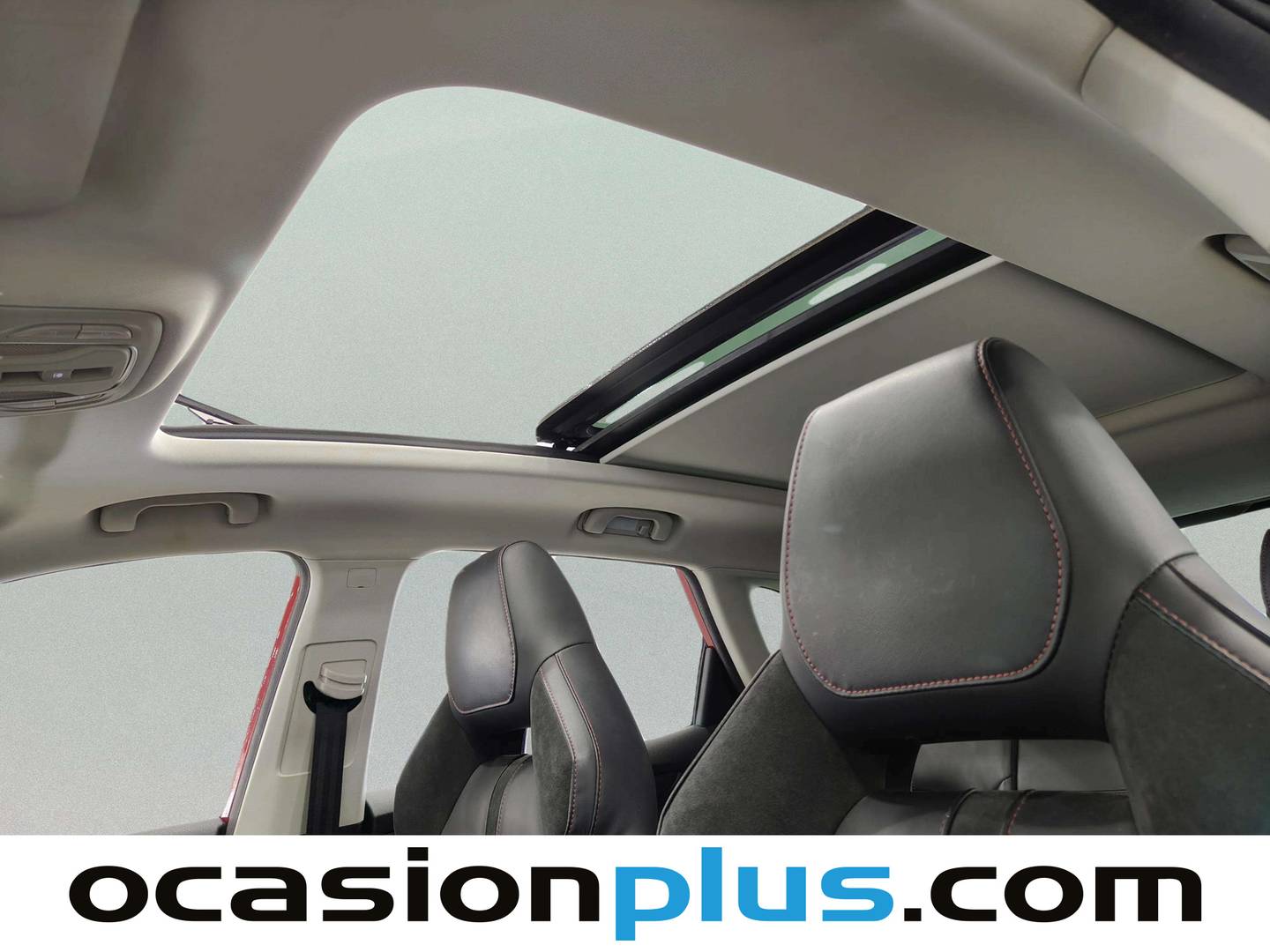 Extras y acabados del MG eHS MG eHS 1.5 T-GDI PHEV Luxury (258 CV)