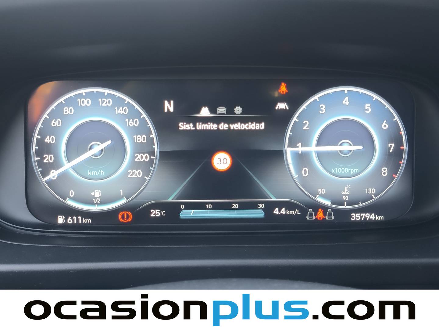 Foto Hyundai Bayon Hyundai Bayon 1.0 TGDI 48V Essence (100 CV)