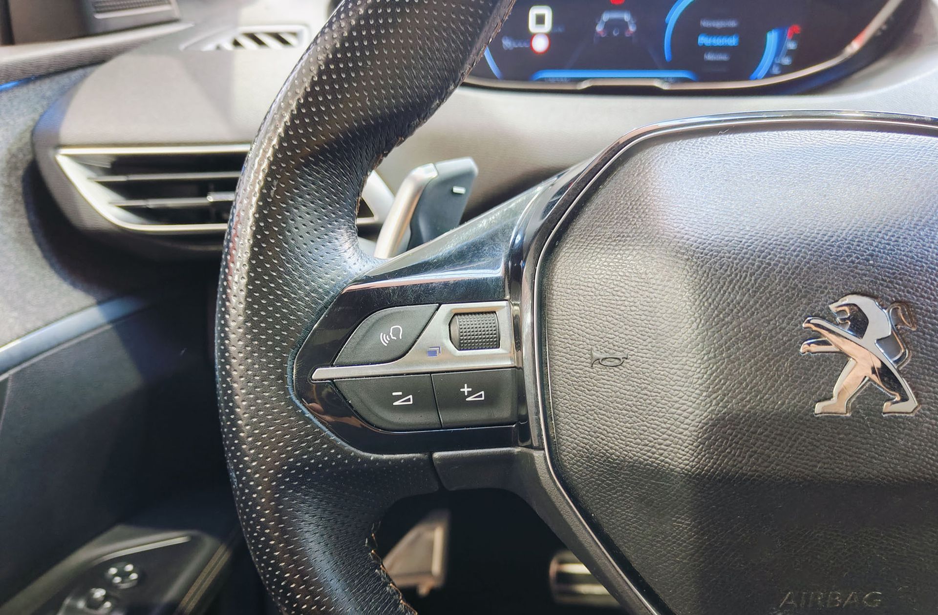 Peugeot 5008 1.2L PureTech GT Line EAT8 7 plazas - foto 30