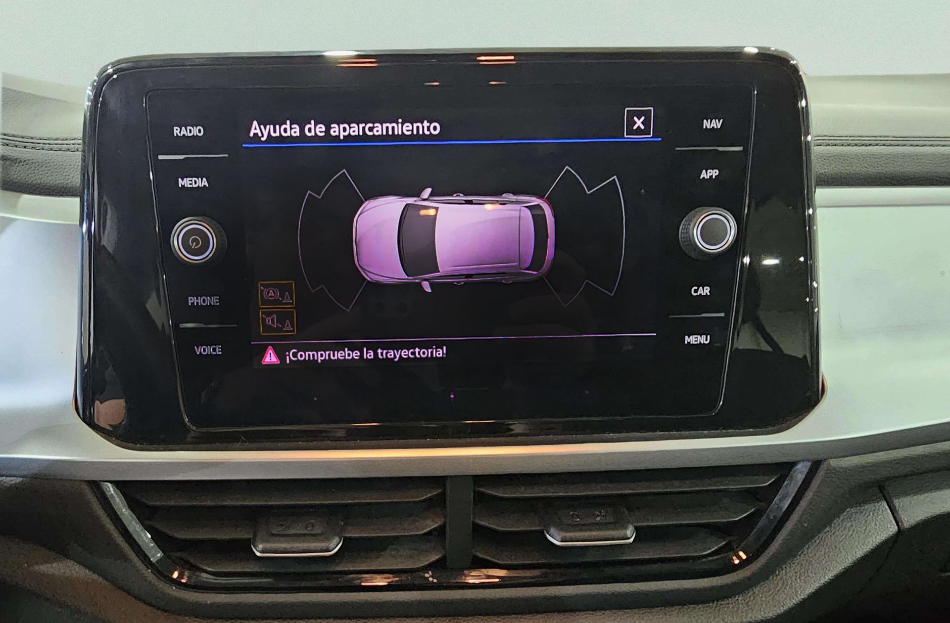 Volkswagen T-Roc Life 2.0 TDI DSG - foto 20